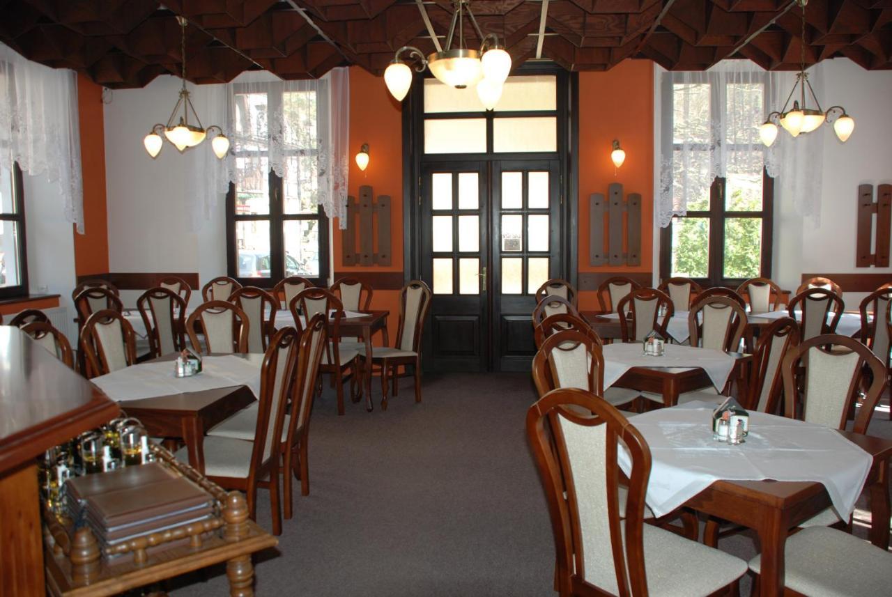 Hotel U Lipy Hrensko Bagian luar foto
