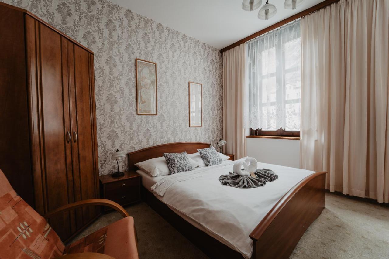 Hotel U Lipy Hrensko Bagian luar foto