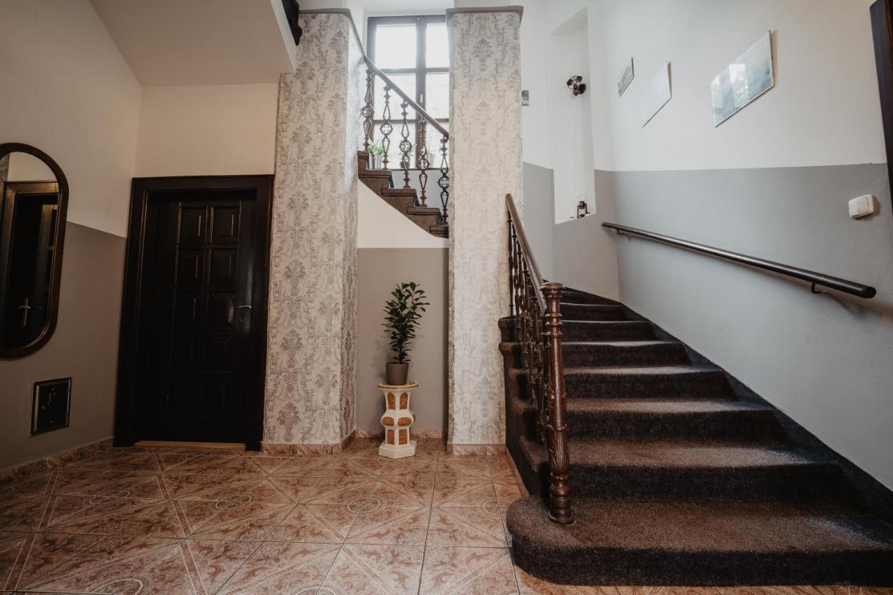 Hotel U Lipy Hrensko Bagian luar foto